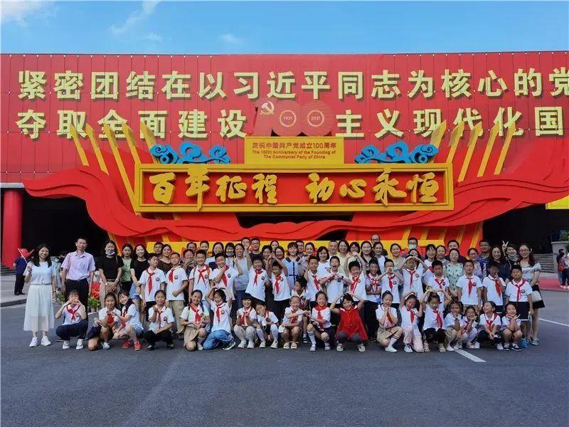 害怕生孩子是心理障碍吗？关于生育的焦虑有办法缓解？游戏画面