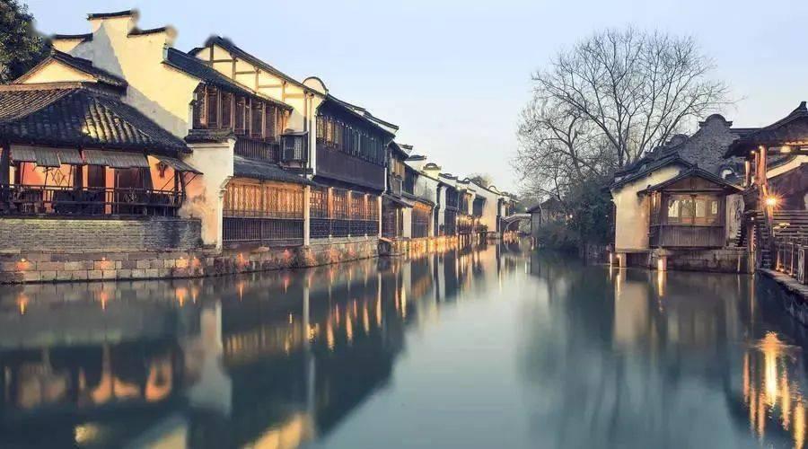 新春走基层丨边境踏查、应急救援……这支马背上的警队迎风踏雪守护边疆