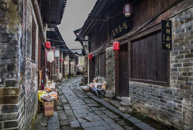 十岁的哥哥给四岁的妹妹该送什么礼物？游戏画面