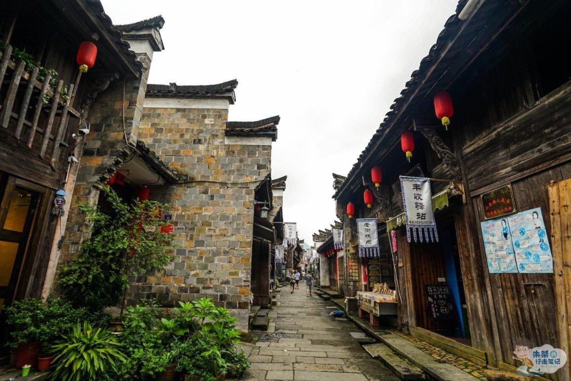 有哪些国内性价比较高的旅游目的地？游戏画面
