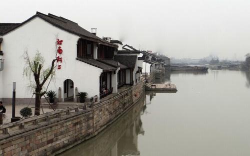 两个人吵架,一天没说话,要主动说话吗?-机智问答网页,帮你轻松解答各种问题